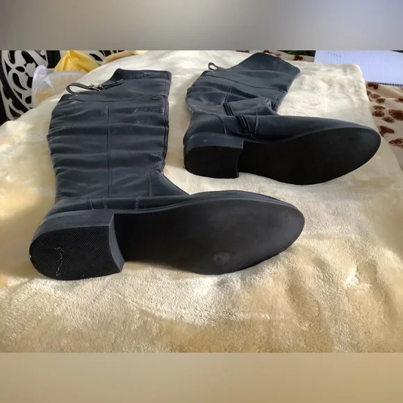 Steve Madden Over the Knee Boots. Sz.9 - Picture 5 of 11